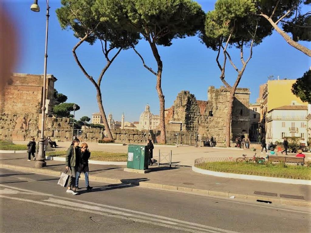 Casa Vacanze Colosseum By Alice Rzym Zewnętrze zdjęcie